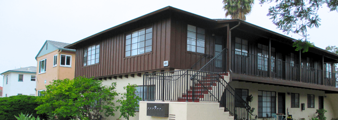 2941 State Street Exterior